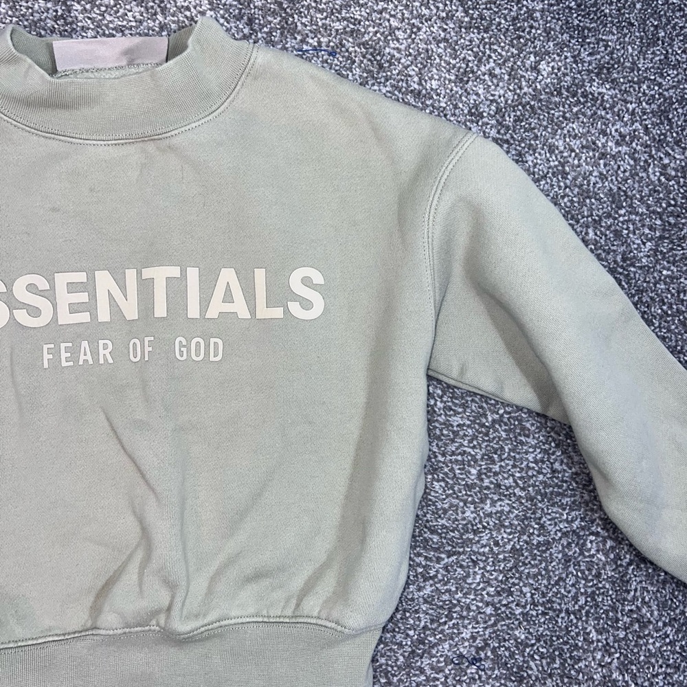 Fear of God Essentials Kids Sage Green Logo Sweatshirt 4-5 years - Picture 5 of 12